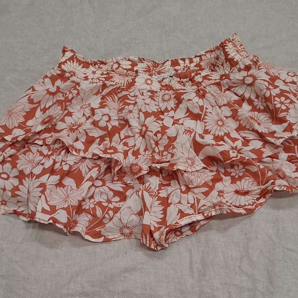 American Eagle Outfitters Orange and White Skorts with Elastic Waistband